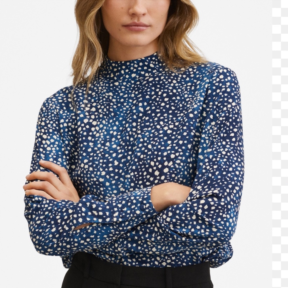 NWT Mango Perkins Neck Print Blouse M